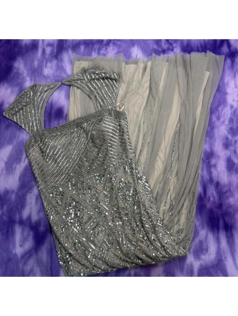 Adrianna papell sequin beaded grey prom occasion evening dress